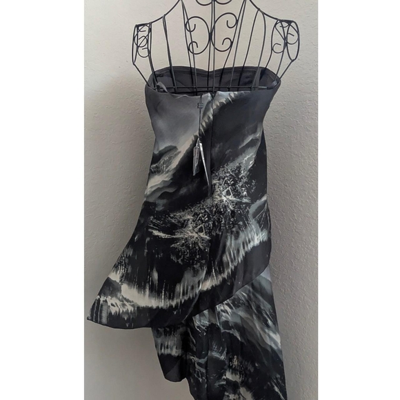 BCBGMaxAzria Strapless Black and Gray Abstract Print Dress - Picture 2 of 8